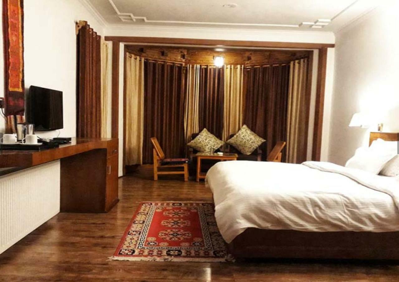 Himalayan Retreat-Karzoo Otel Leh Dış mekan fotoğraf